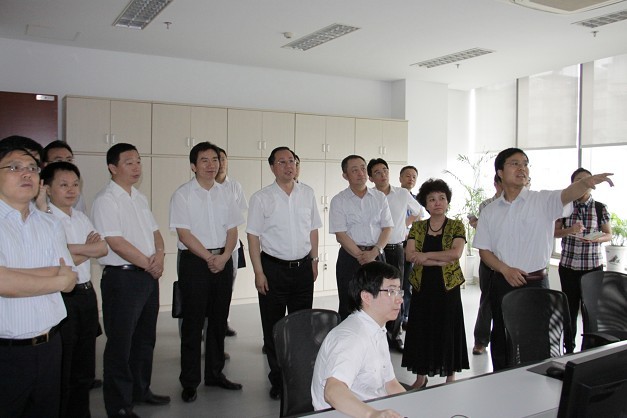 江苏省天然气新老总